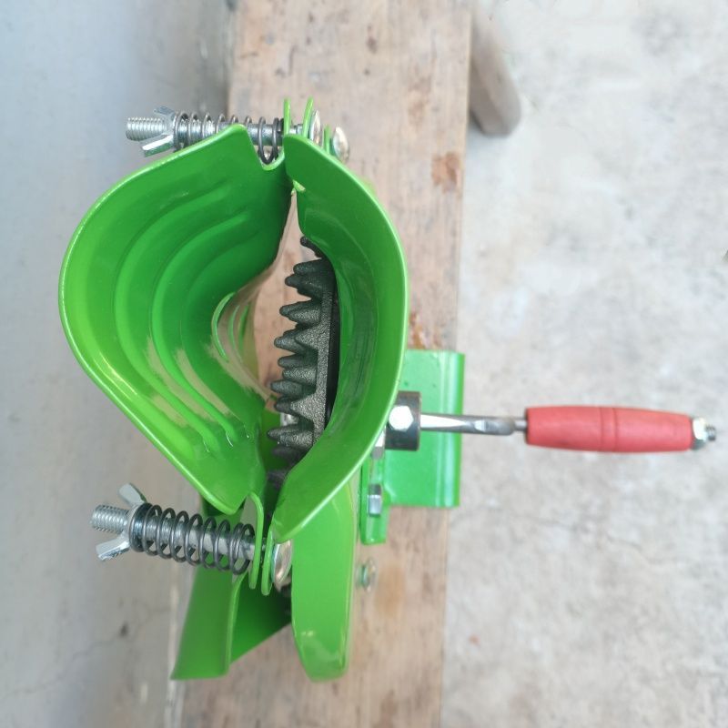 Hand Crank Corn Thresher Mini  - Farming Farmer ulasan dan harga